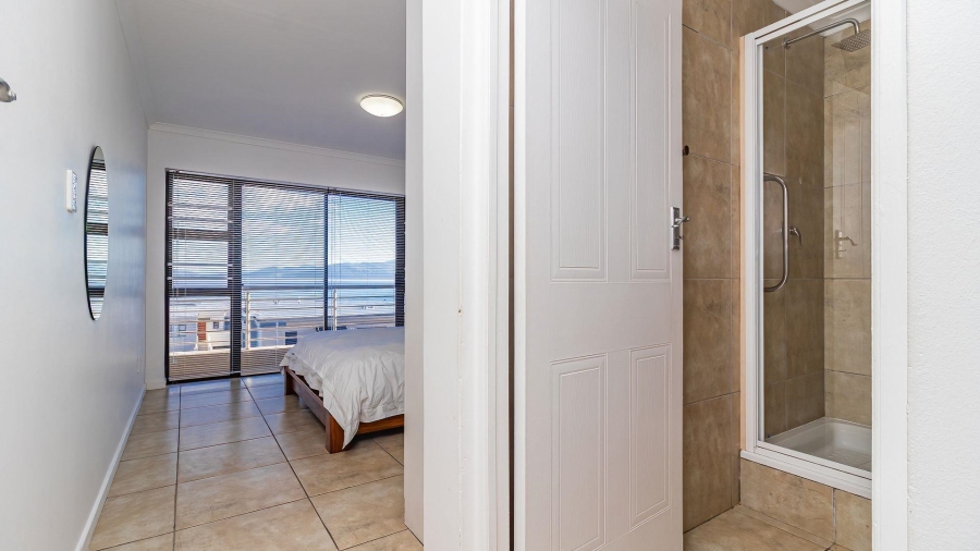2 Bedroom Property for Sale in De Kelders Western Cape